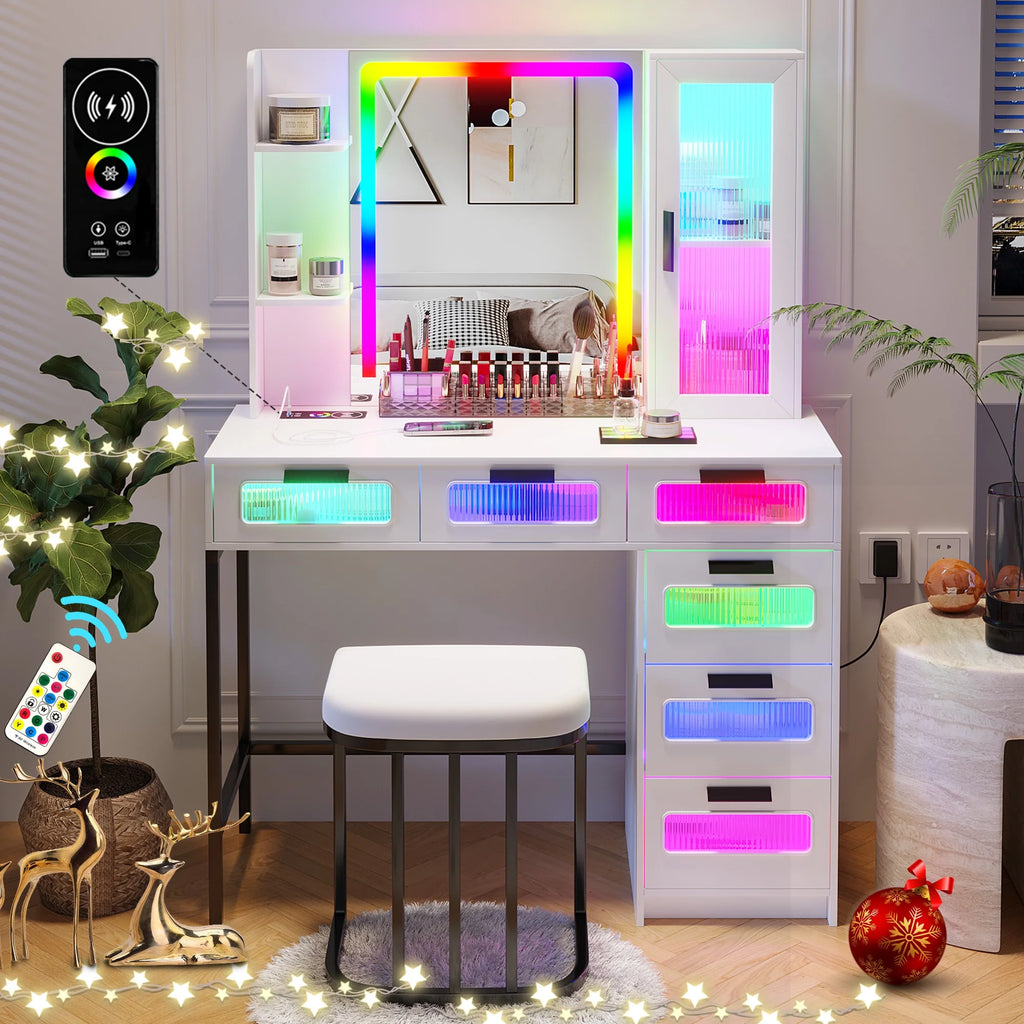 White Vanity with Lights and 6 Drawers Q796831
