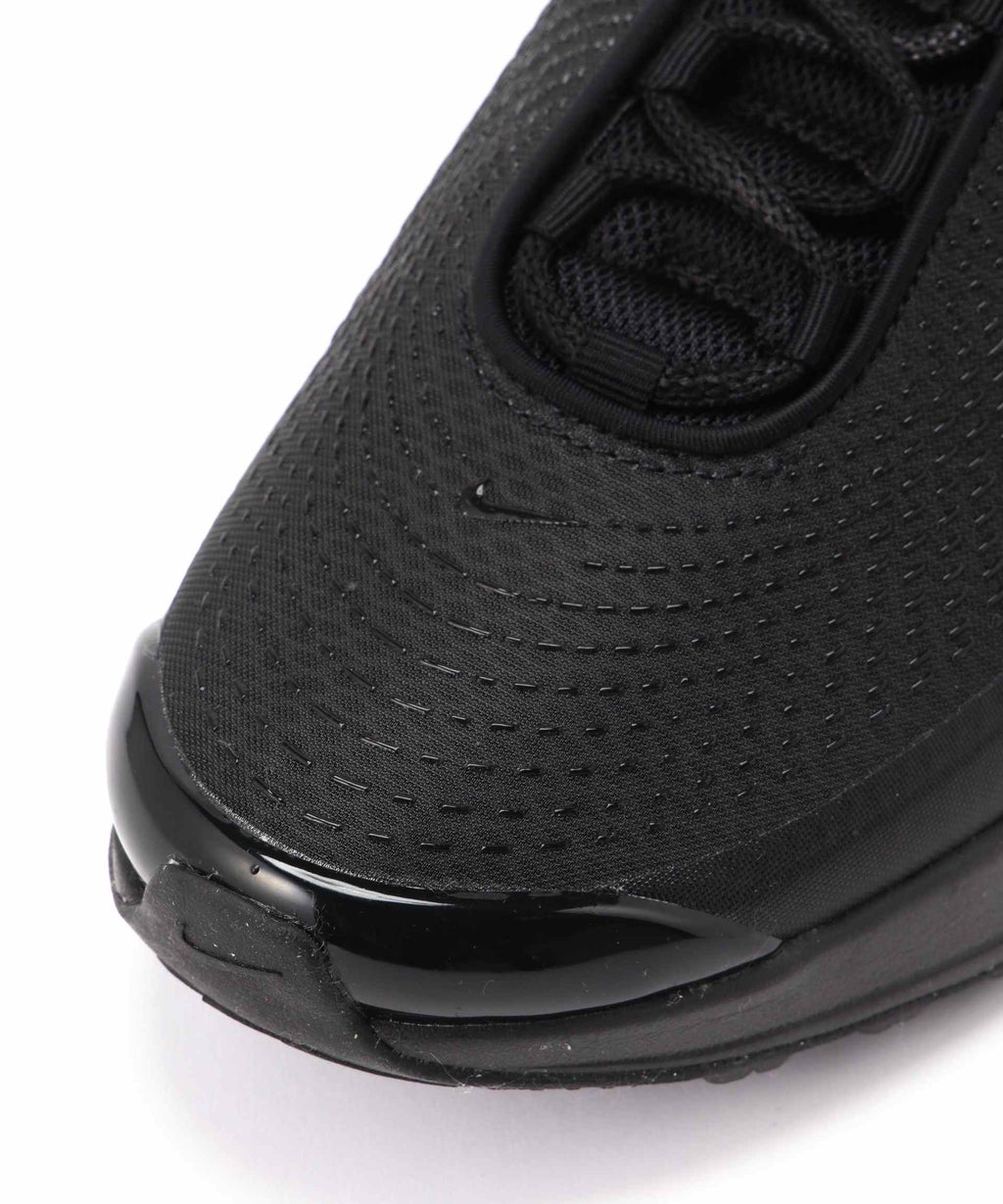 Air Max Dn Shoes Q638