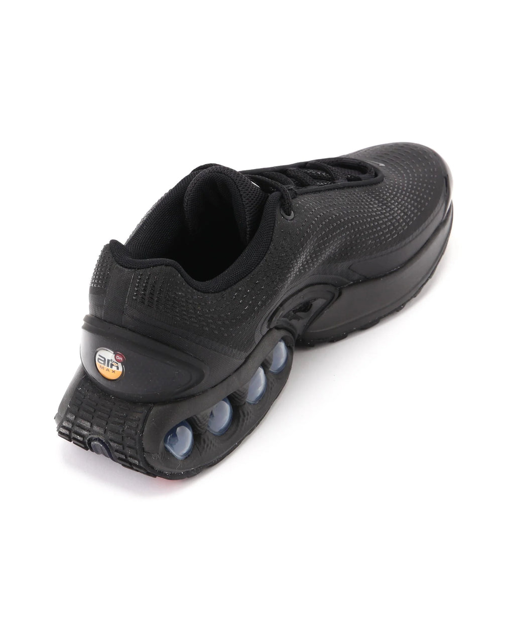 Air Max Dn Shoes Q638
