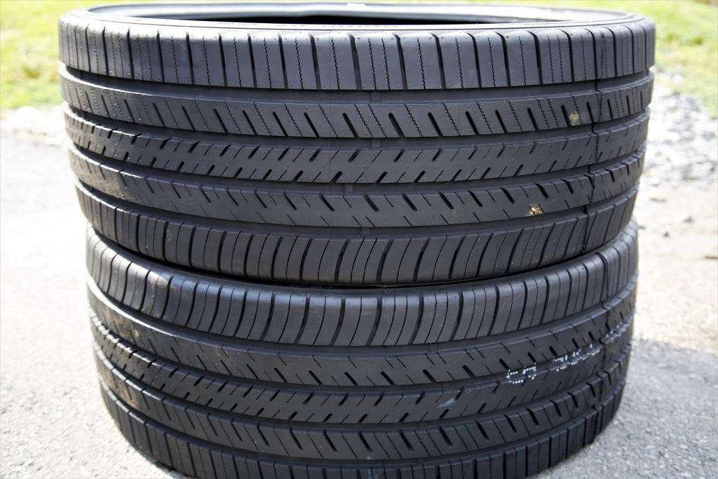 285/45R19 111W XL High Performance All Season Tire U8076