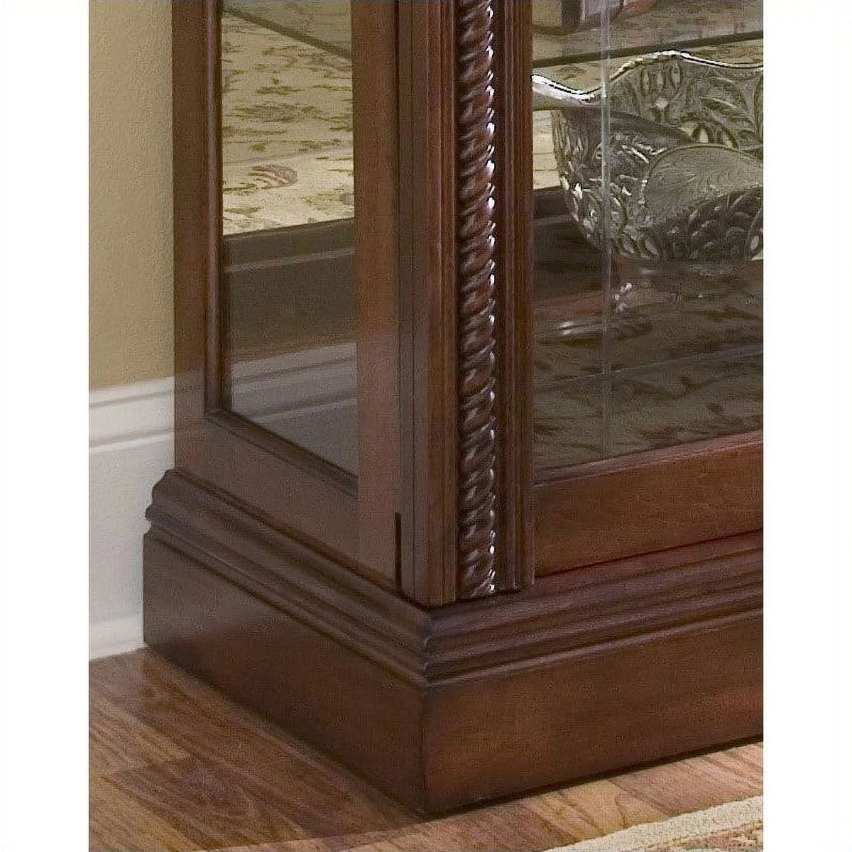 Cherry Curio Cabinet U860