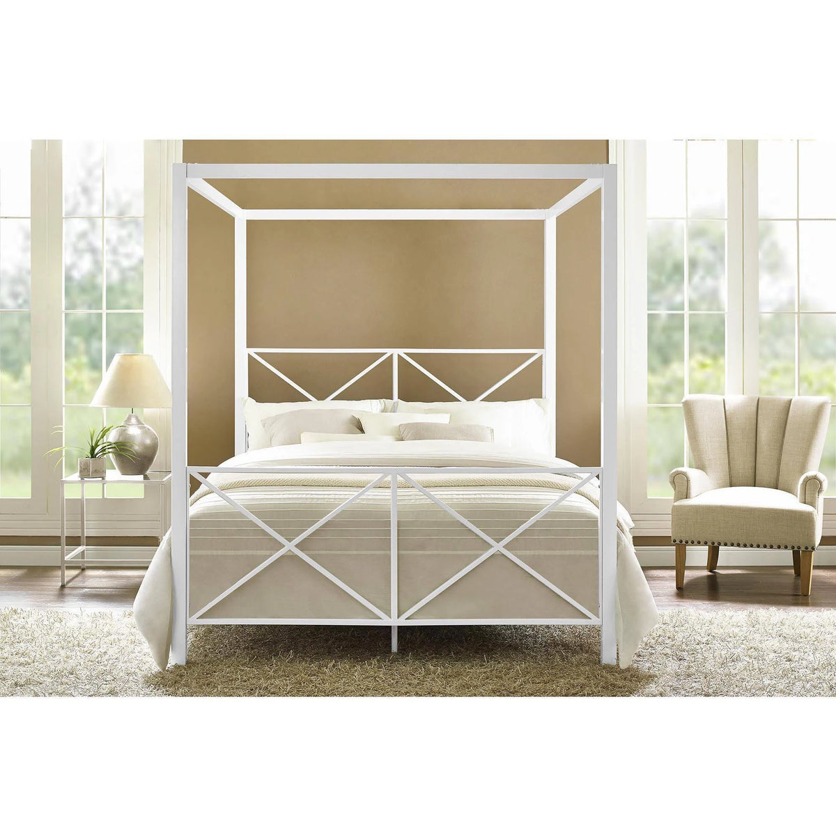 White Metal Canopy Bed Queen Z43831