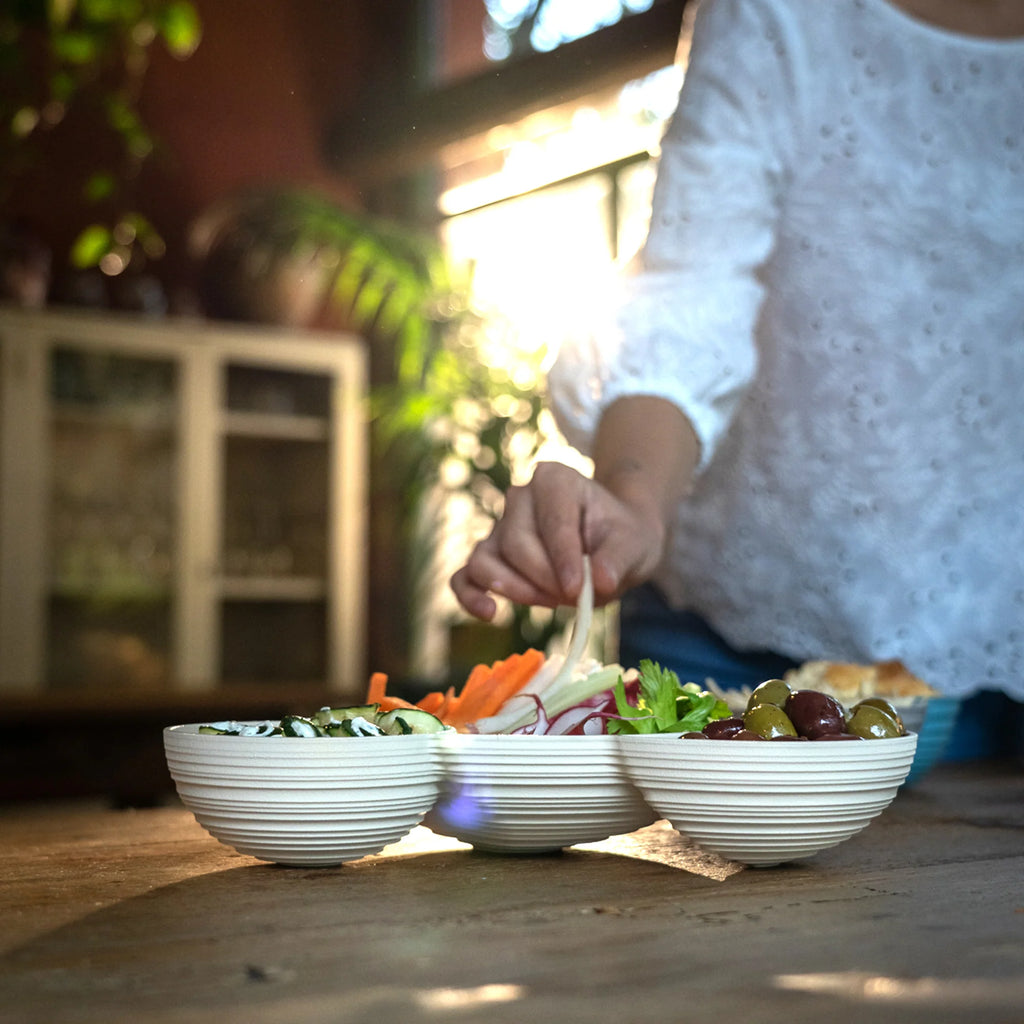 White Milk Dish Z40342