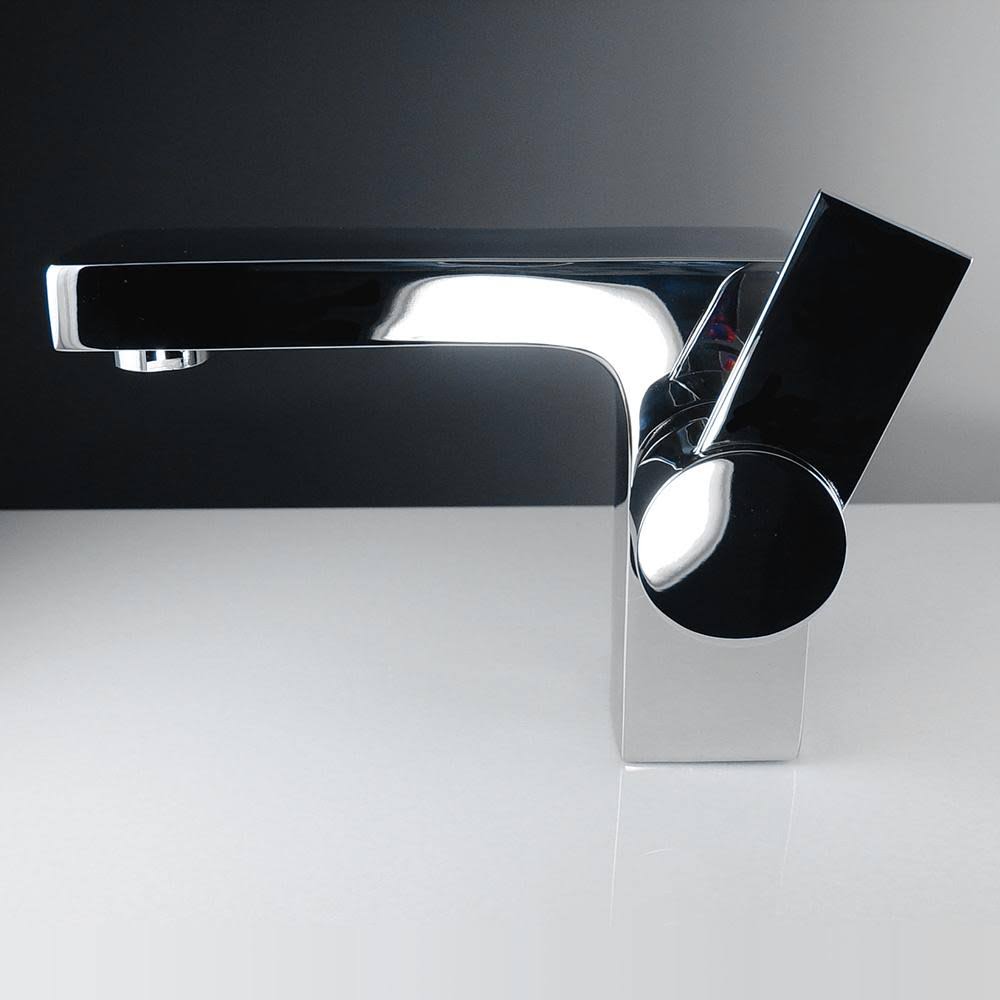 Chrome Single Hole Bathroom Vanity Faucet X632