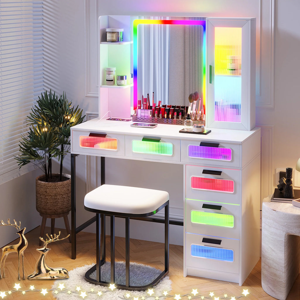 White Vanity with Lights and 6 Drawers Q796831