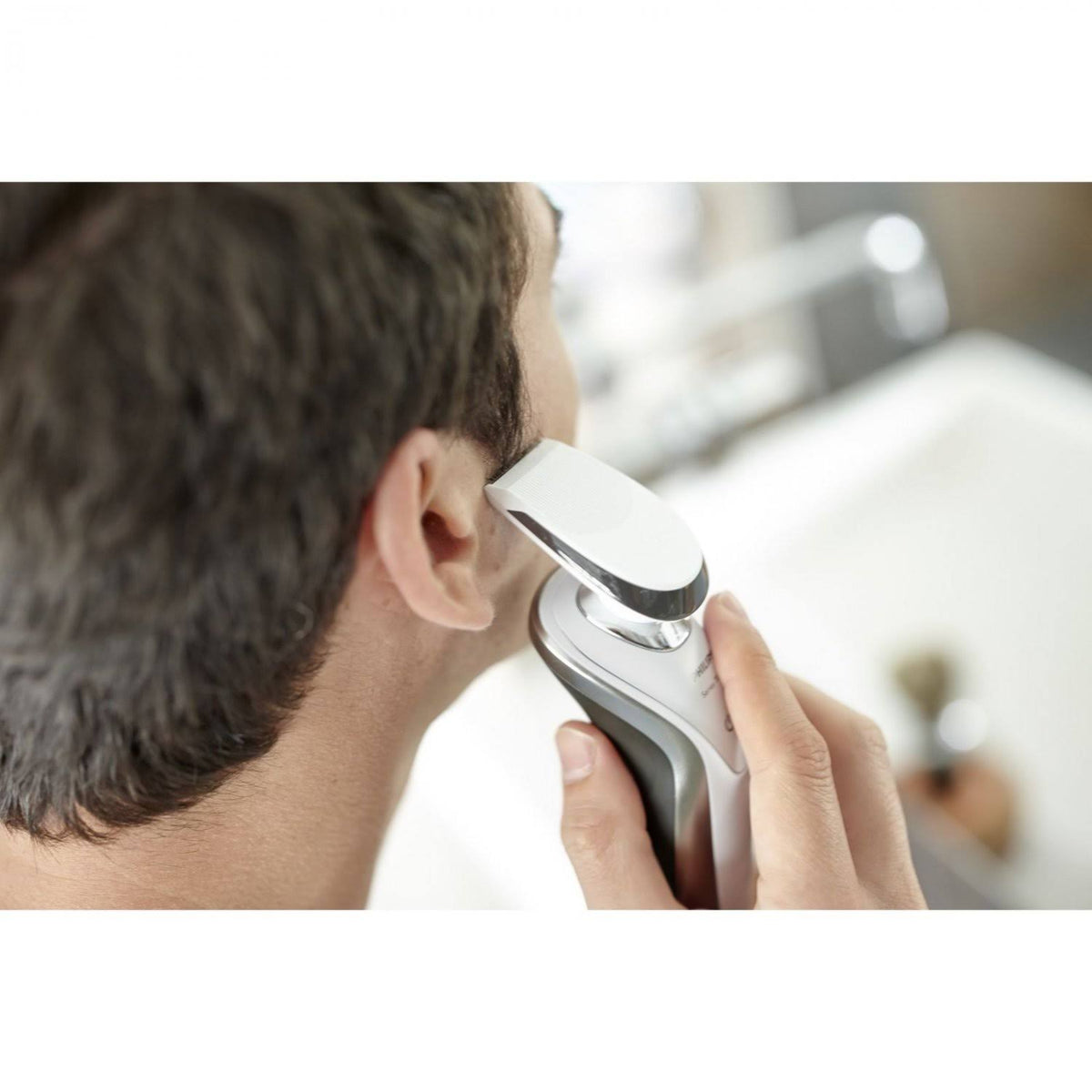 7700 Shaver A8528
