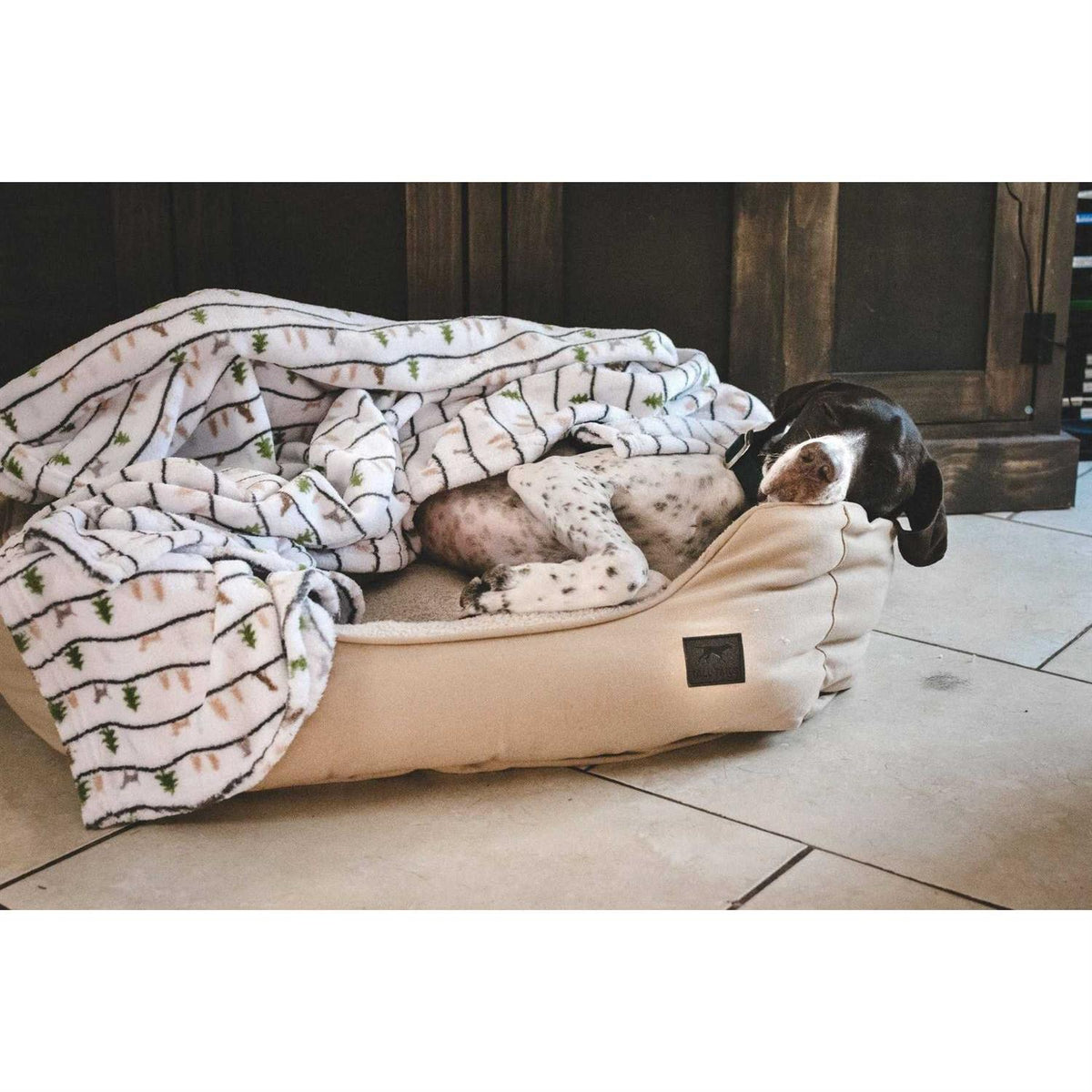Bolster Bed Y314753