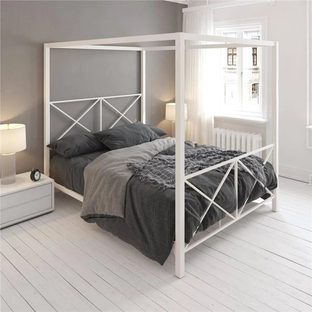 White Metal Canopy Bed Queen Z43831