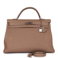 Pre-owned Togo Leather Handbag L4313
