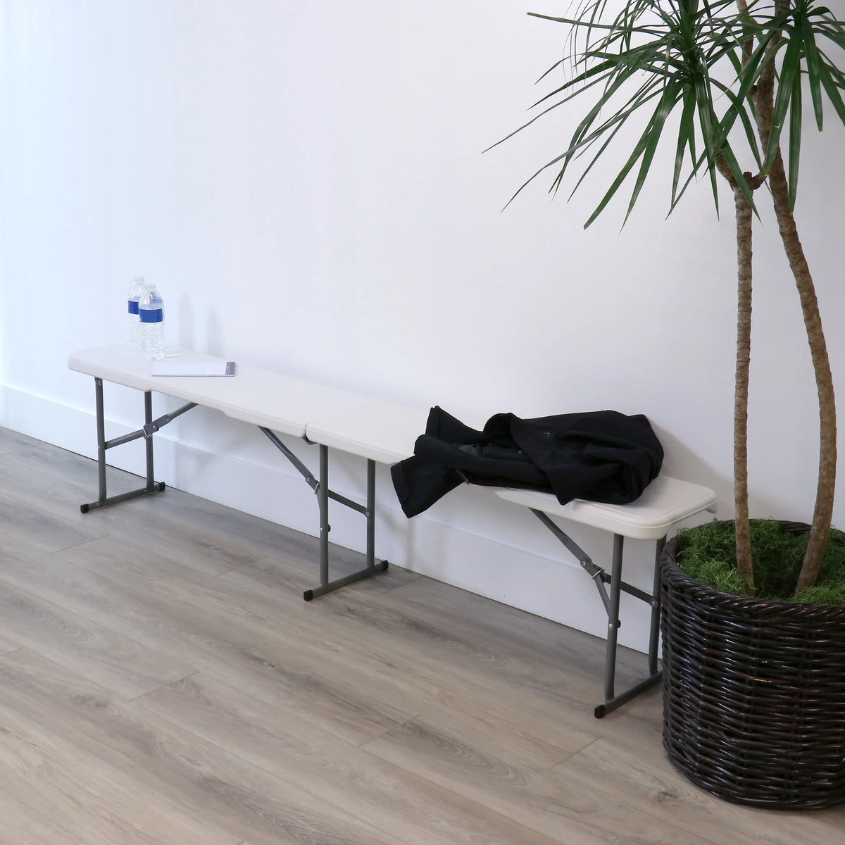White Plastic Folding Dinner Table X2866