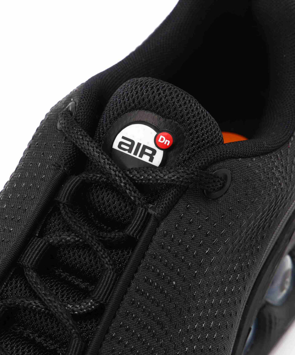 Air Max Dn Shoes Q638