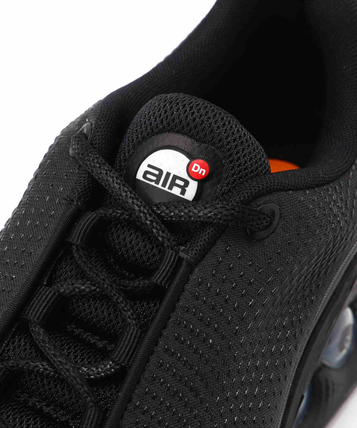 Air Max Dn Shoes Q638