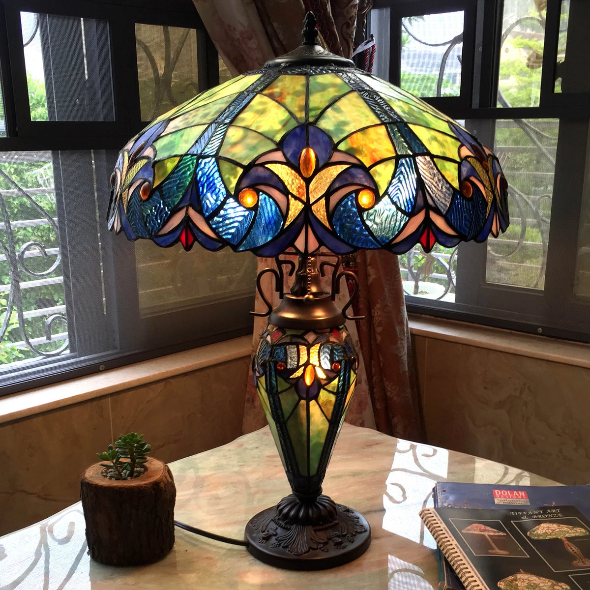 Tiffany-Style 3 Light Double Lit Table Lamp 18" Shade O360367