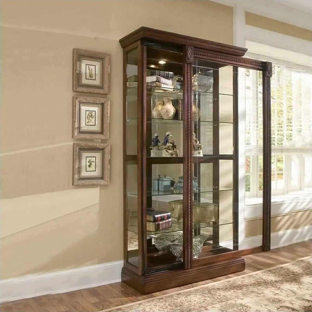 Cherry Curio Cabinet U860