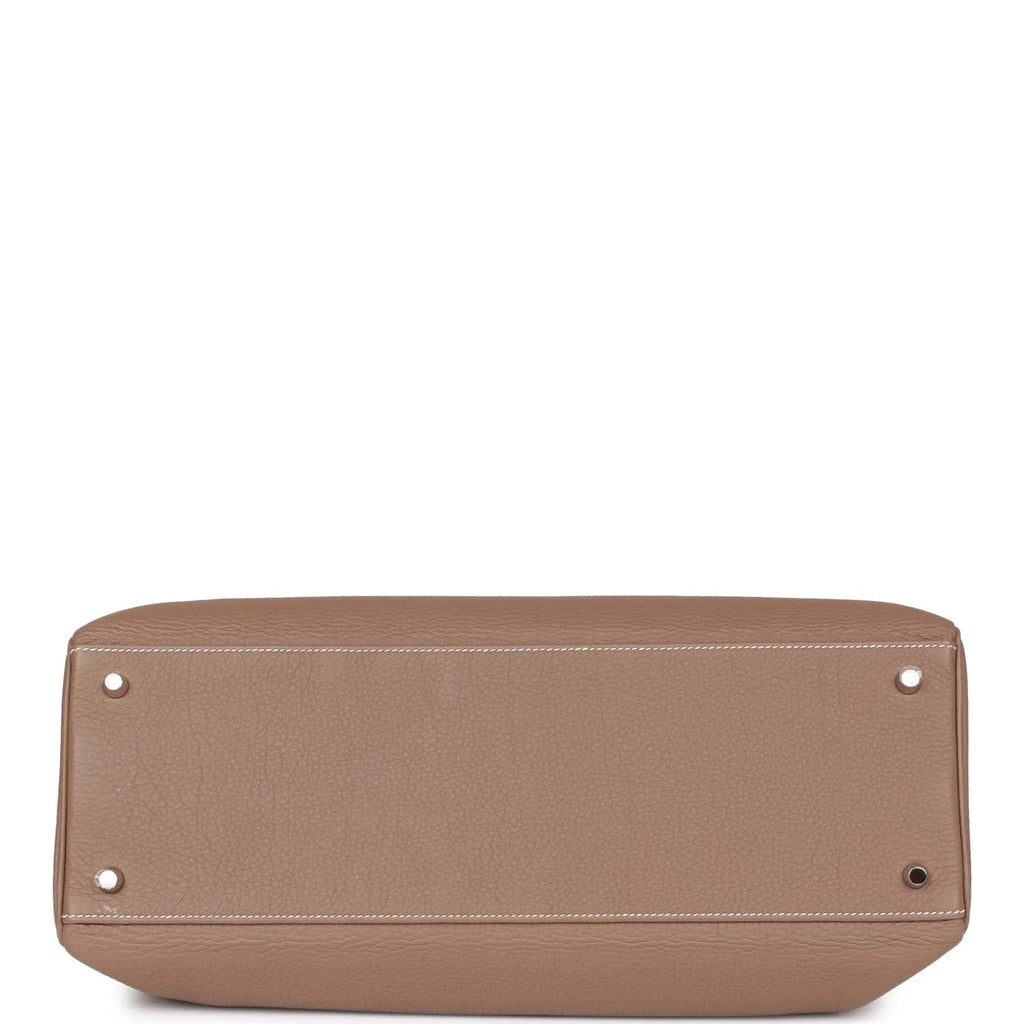 Pre-owned Togo Leather Handbag L4313
