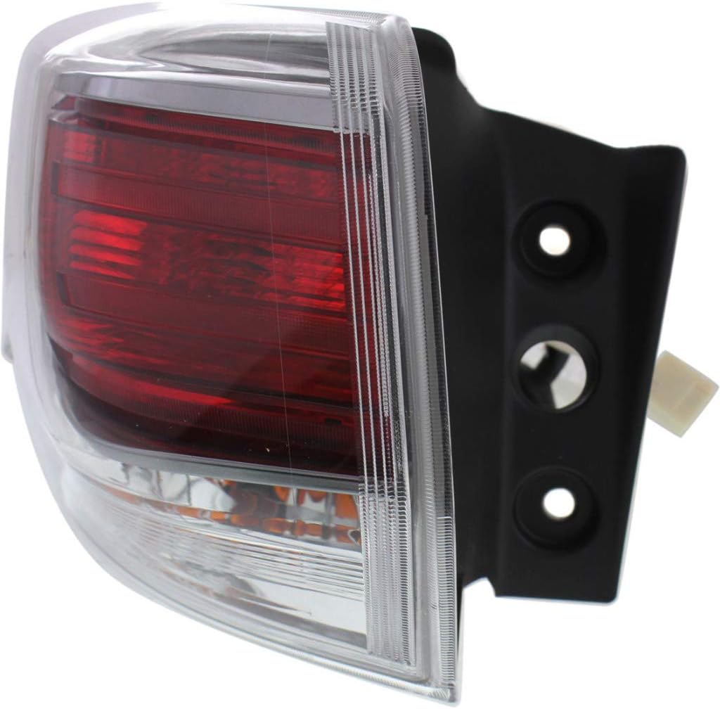 Tail Light Assembly Driver Side D691